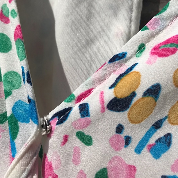 Caramels Colorful Sleeveless Shorts Romper - Picture 4 of 11